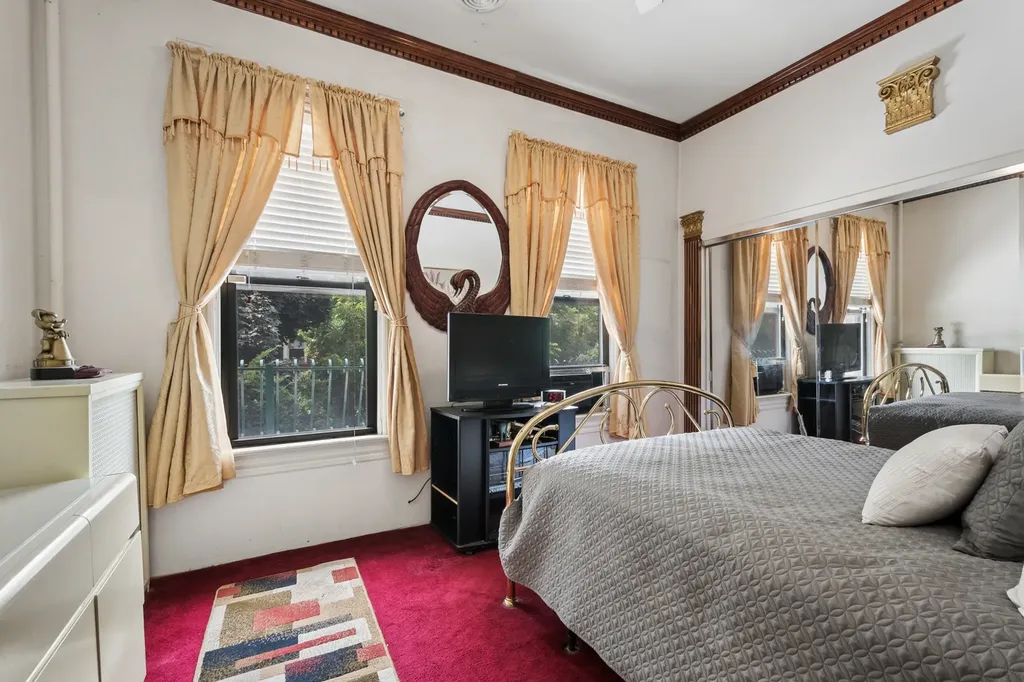 2656 West Logan Boulevard Chicago IL 60647