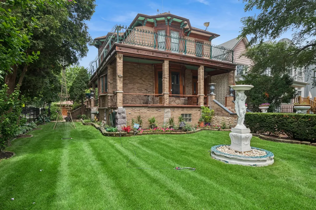 2656 West Logan Boulevard Chicago IL 60647