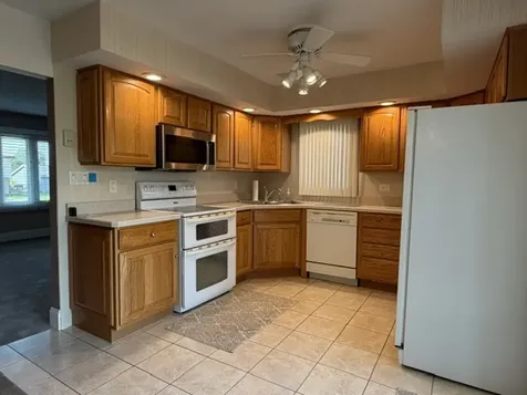 42 Abbeywood Drive Romeoville IL 60446