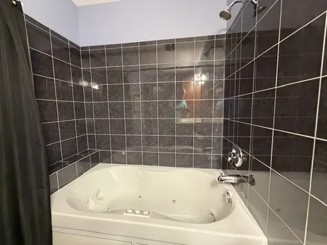 42 Abbeywood Drive Romeoville IL 60446