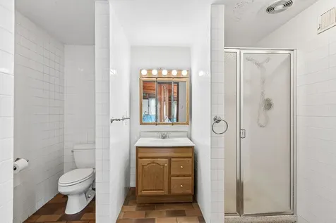 6936 North Kostner Avenue Lincolnwood IL 60712