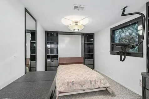 6936 North Kostner Avenue Lincolnwood IL 60712