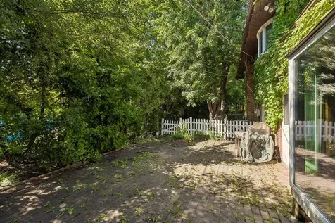 6936 North Kostner Avenue Lincolnwood IL 60712