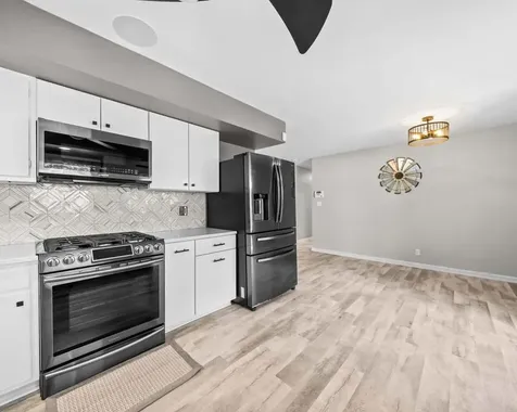 1546 Meadowbrook Lane Freeport IL 61032