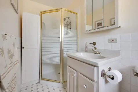 100 Woodcrest Lane Elk Grove Village IL 60007