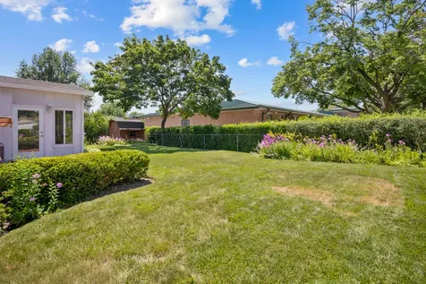 100 Woodcrest Lane Elk Grove Village IL 60007
