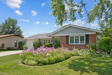 100 Woodcrest Lane Elk Grove Village IL 60007