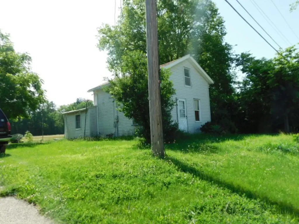 6842 11TH Street Rockford IL 61109