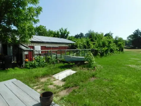 6842 11TH Street Rockford IL 61109