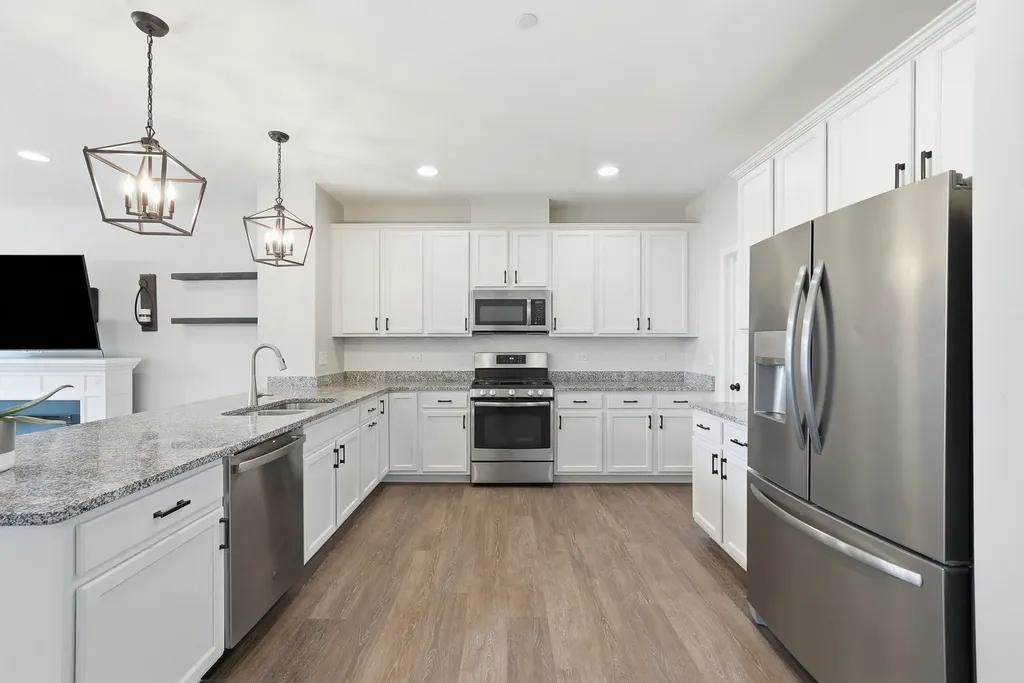 2546 Huntleigh Lane Woodridge IL 60517