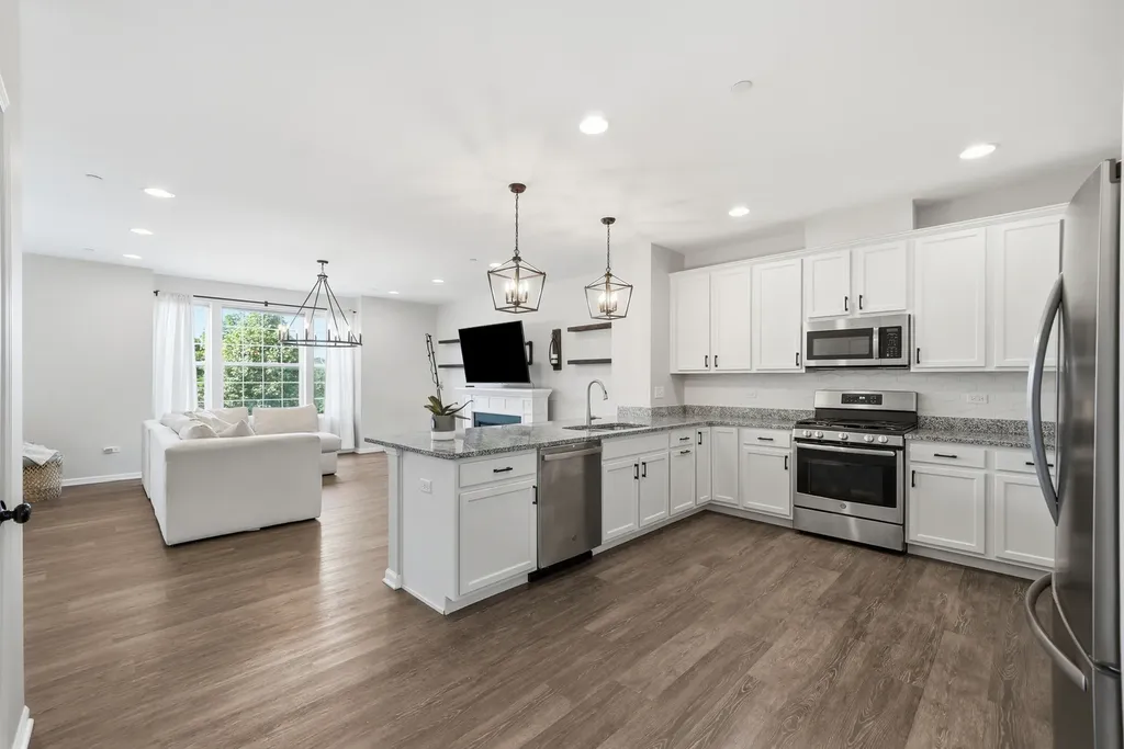 2546 Huntleigh Lane Woodridge IL 60517