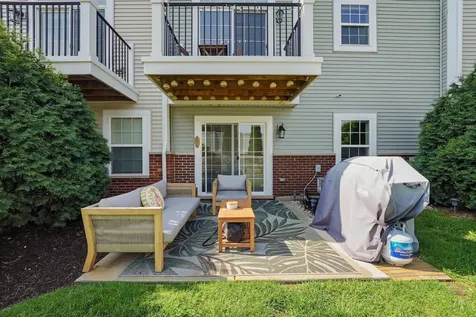 2546 Huntleigh Lane Woodridge IL 60517