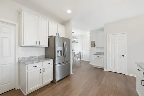 2546 Huntleigh Lane Woodridge IL 60517