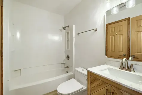 1477 Woodcutter Lane Wheaton IL 60189