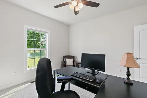 1109 Nottingham Road Sycamore IL 60178