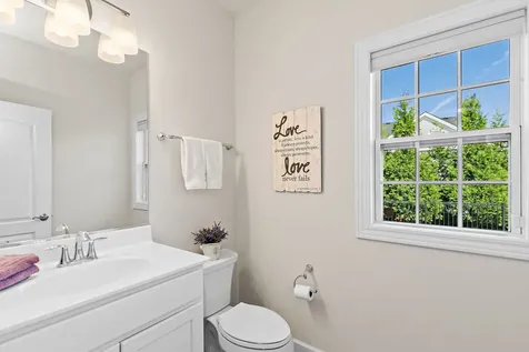 1109 Nottingham Road Sycamore IL 60178