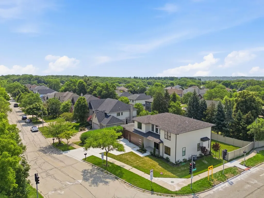 949 Internationale Parkway Woodridge IL 60517