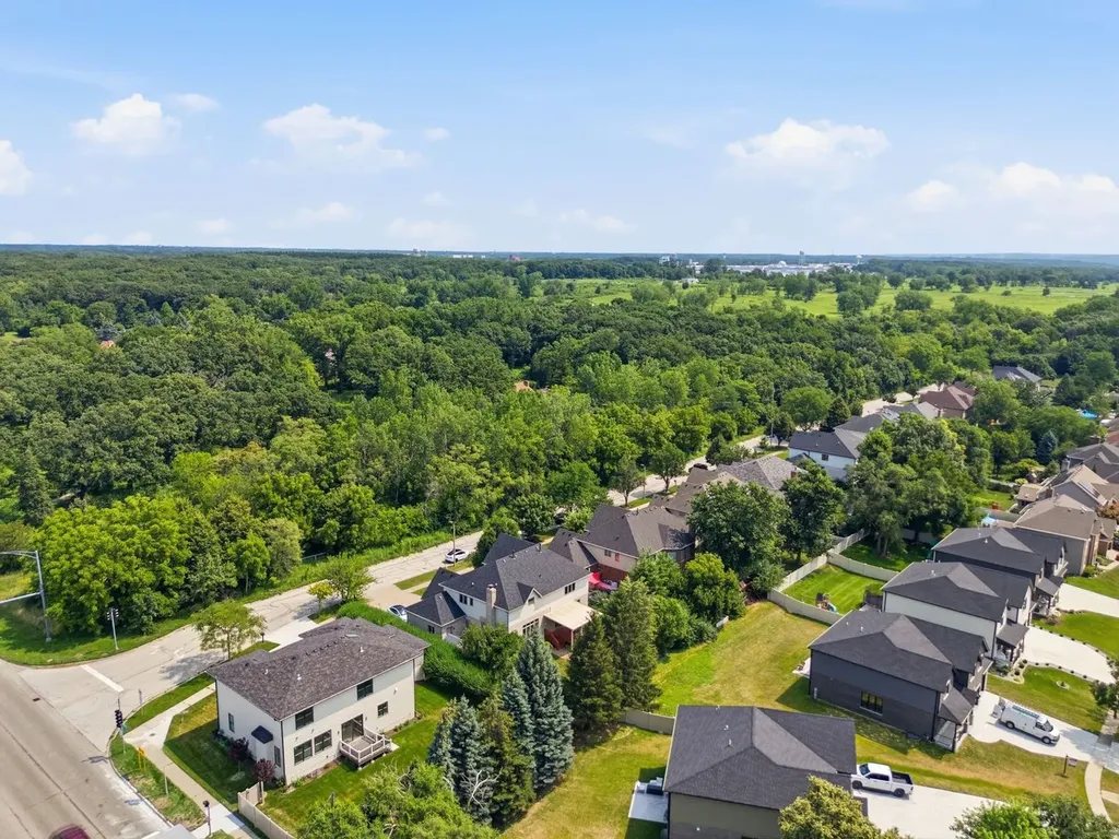 949 Internationale Parkway Woodridge IL 60517