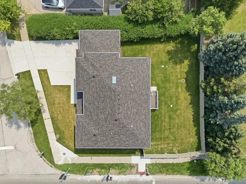 949 Internationale Parkway Woodridge IL 60517