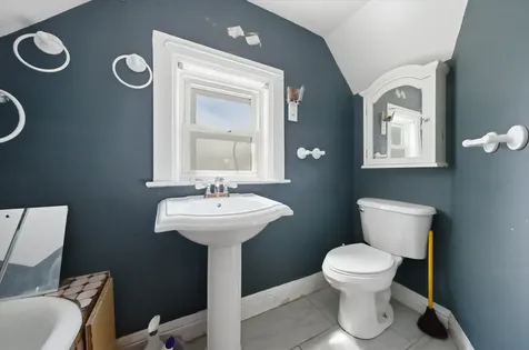 4819 West Race Avenue Chicago IL 60644