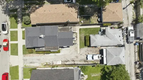 4819 West Race Avenue Chicago IL 60644