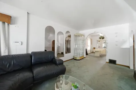 4819 West Race Avenue Chicago IL 60644