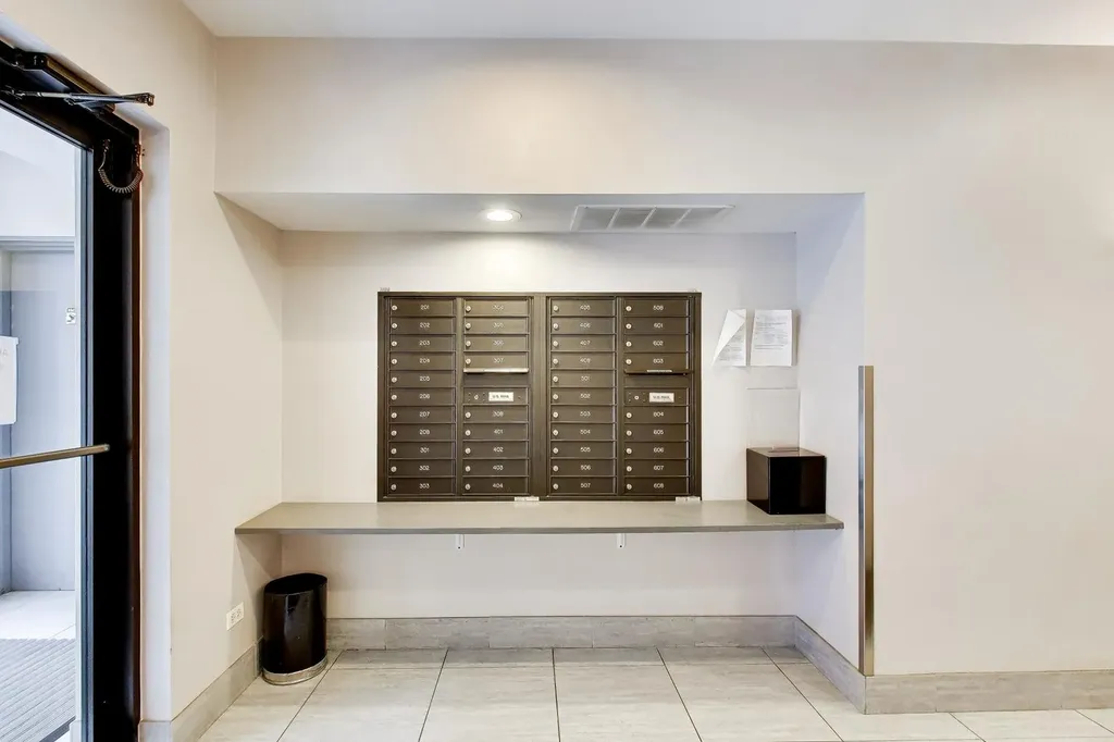 550 West Fulton Street Chicago IL 60661