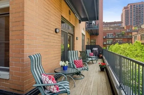 550 West Fulton Street Chicago IL 60661