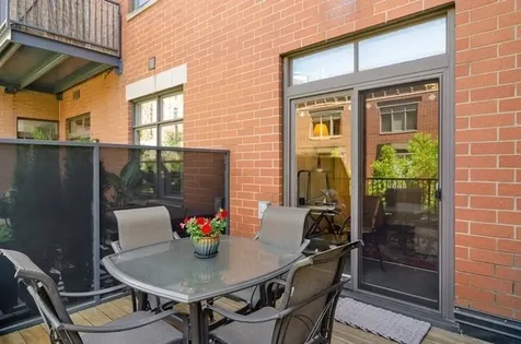 550 West Fulton Street Chicago IL 60661