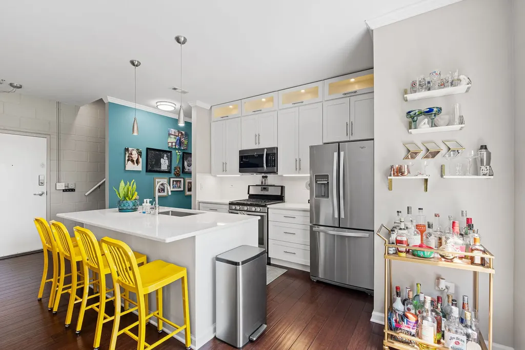 1808 South Michigan Avenue Chicago IL 60616
