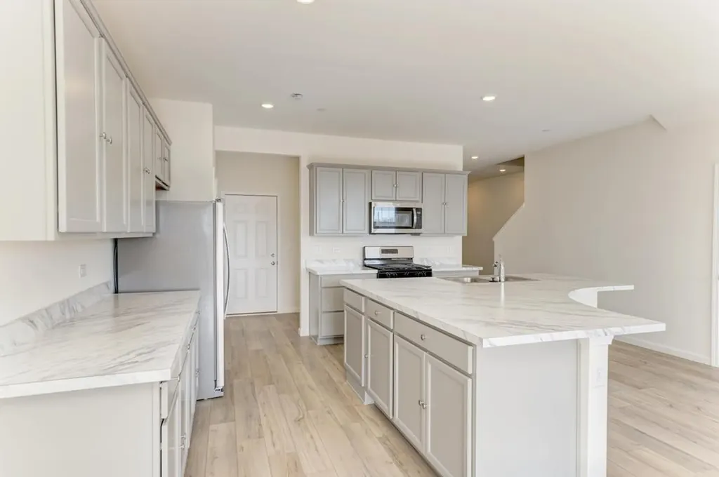 2235 Horseshoe Circle Naperville IL 60564