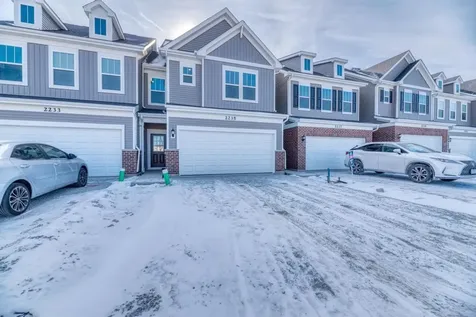 2235 Horseshoe Circle Naperville IL 60564