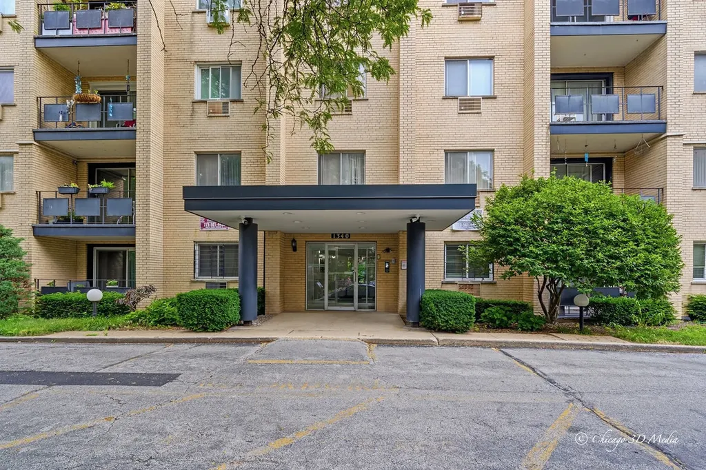 1340 West Touhy Avenue Chicago IL 60626