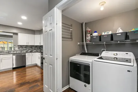 1559 Laurel Oaks Drive Streamwood IL 60107