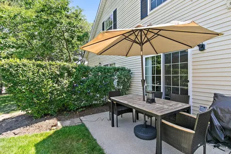 1559 Laurel Oaks Drive Streamwood IL 60107