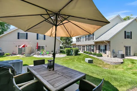 1559 Laurel Oaks Drive Streamwood IL 60107