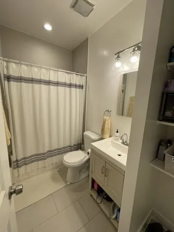 3502 North Sheffield Avenue Chicago IL 60657