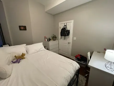 3502 North Sheffield Avenue Chicago IL 60657