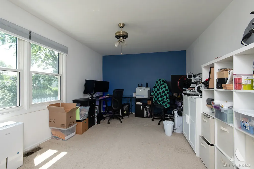 1415 Churchill Road Schaumburg IL 60195