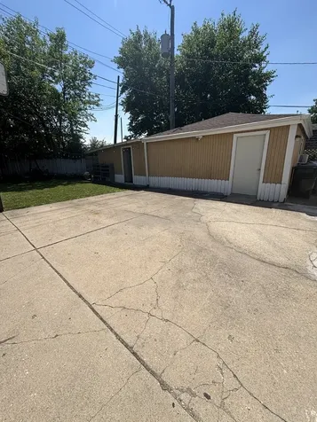 4825 West Jarlath Street Lincolnwood IL 60712