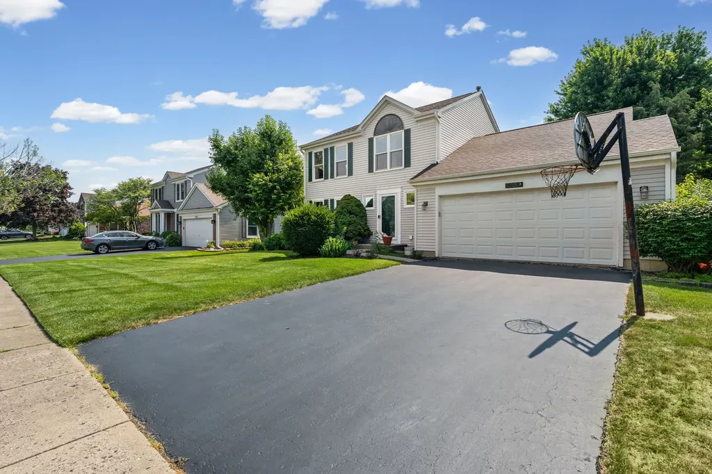 1449 Willow Tree Drive Crystal Lake IL 60014