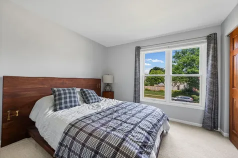 1449 Willow Tree Drive Crystal Lake IL 60014