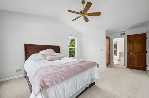 1449 Willow Tree Drive Crystal Lake IL 60014