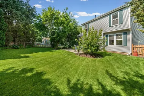 1449 Willow Tree Drive Crystal Lake IL 60014