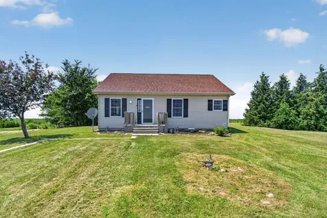 1334 South 16000w Road Reddick IL 60961