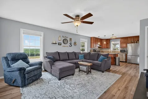 1334 South 16000w Road Reddick IL 60961
