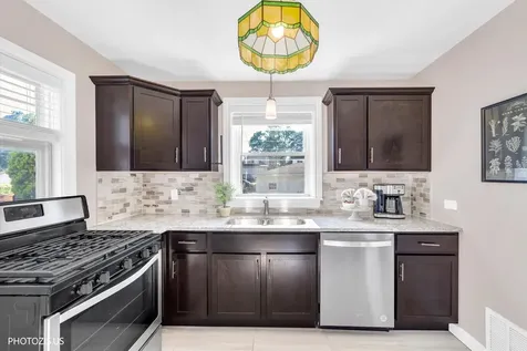 148 Linden Avenue Bellwood IL 60104