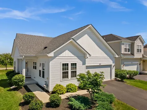 649 Elizabeth Street Elburn IL 60119