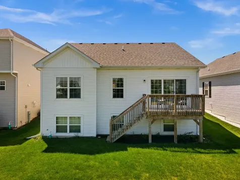 649 Elizabeth Street Elburn IL 60119