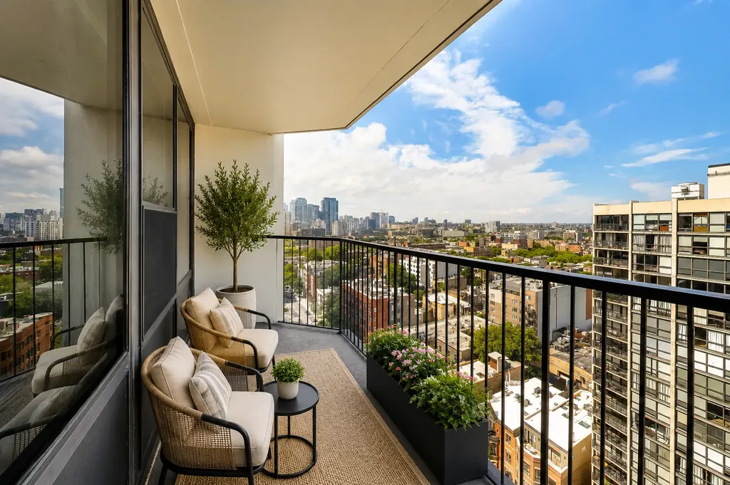 1560 North Sandburg Terrace Chicago IL 60610